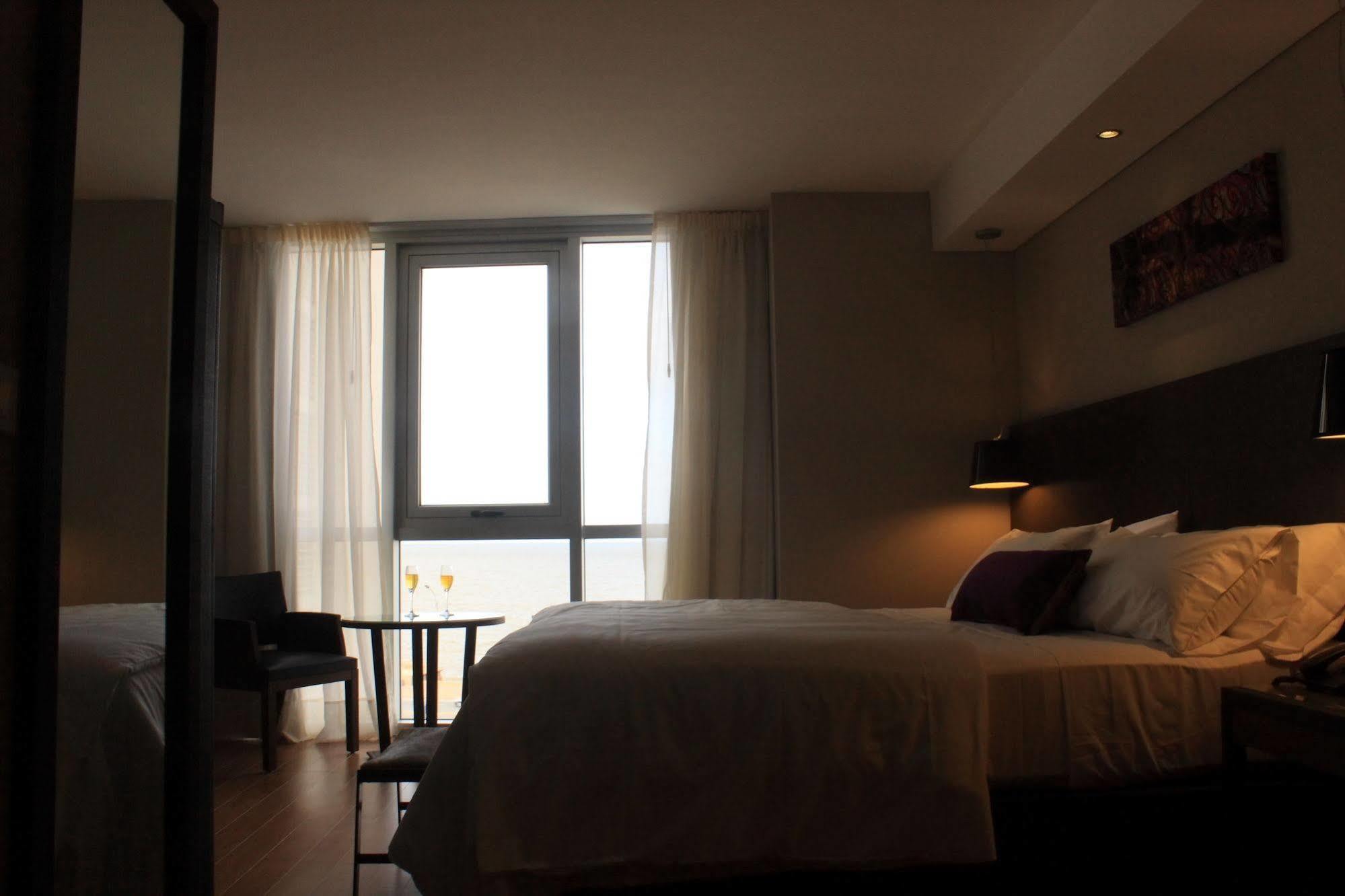 Axsur Design Hotel Montevideo Extérieur photo